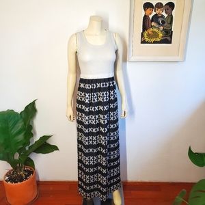 Vintage 70s Vicky Vaughn Lurex Maxi Graphic